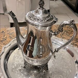 Vintage WM Rogers ornate, silver plated footed tea/coffee pot Gorgeous